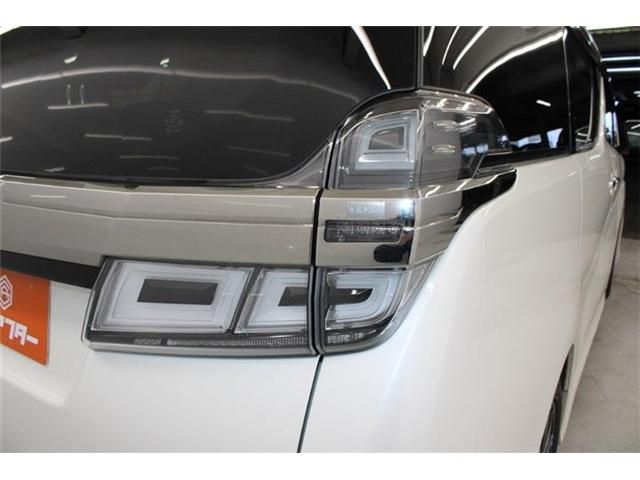 TOYOTA VELLFIRE 2020