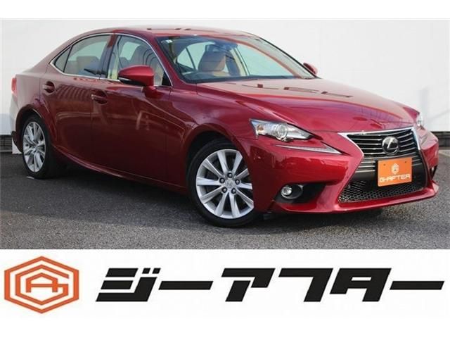 TOYOTA LEXUS IS200t 2015