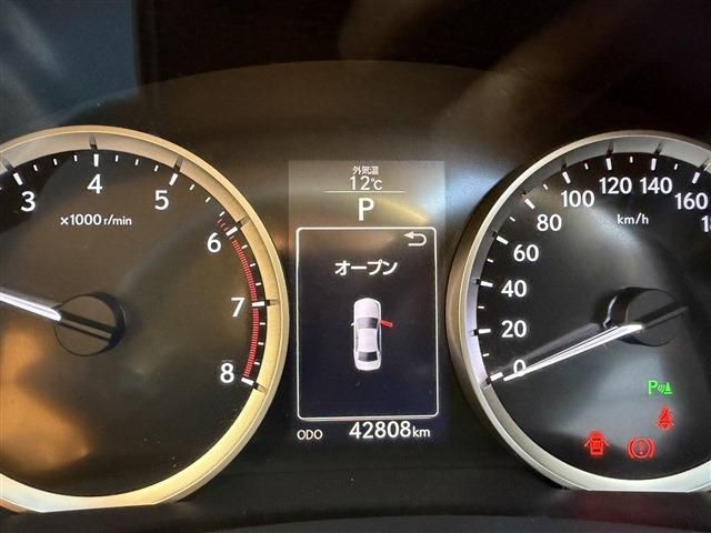 TOYOTA LEXUS IS200t 2015