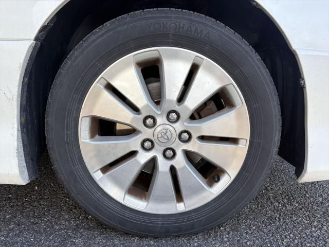 TOYOTA ALPHARD V 2004