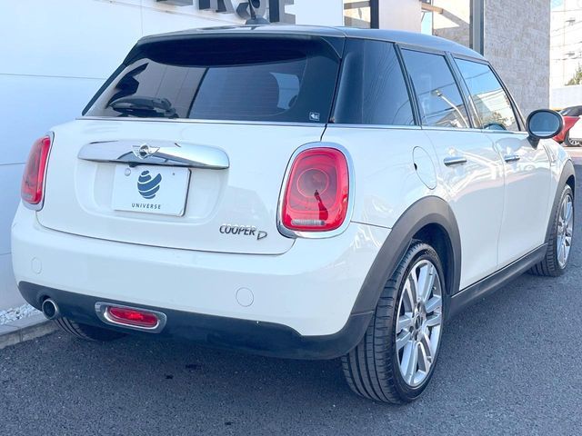 BMW BMW MINI COOPER D 5DOOR 2017