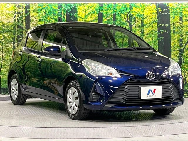TOYOTA VITZ 2017