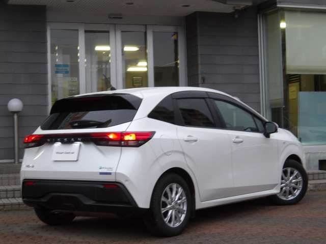 NISSAN NOTE 4WD 2022