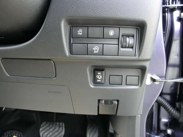 NISSAN ROOX 4WD 2023