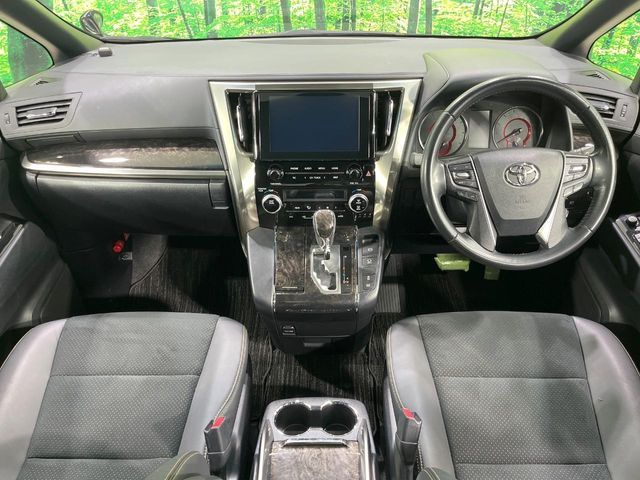 TOYOTA ALPHARD 2021