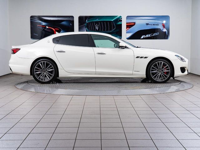 MASERATI MASERATI QUATTROPORTE 2022