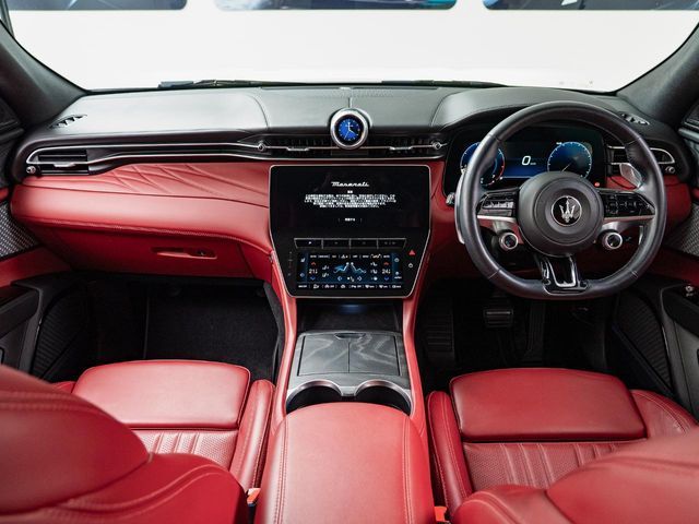 MASERATI MASERATI Grecale 2023