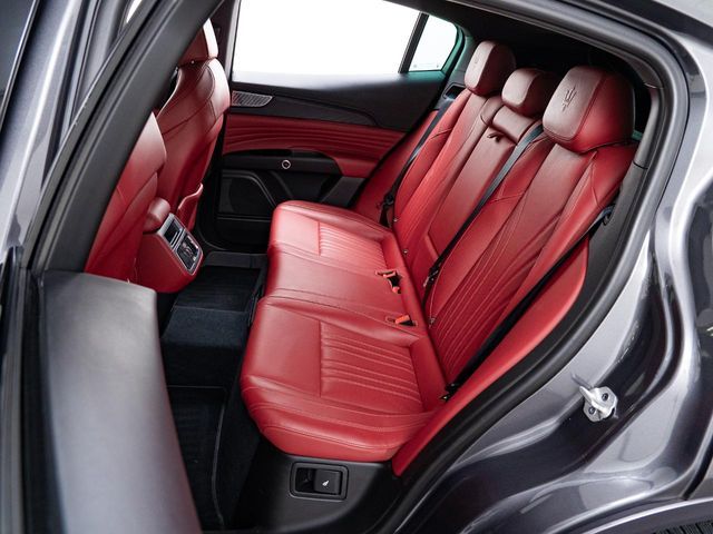 MASERATI MASERATI Grecale 2023