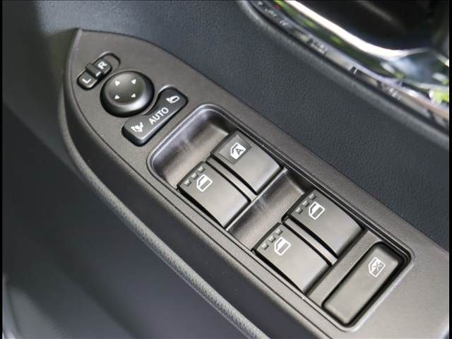 DAIHATSU TANTO CUSTOM 2024