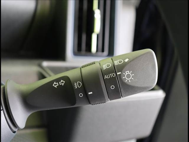 DAIHATSU TANTO CUSTOM 2024