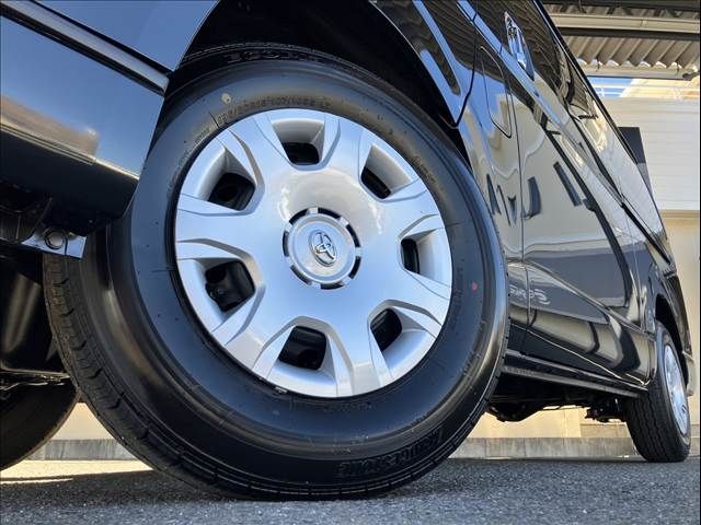 TOYOTA HIACE van 2WD 2025