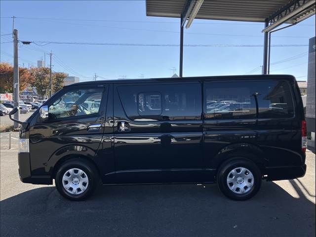 TOYOTA HIACE van 2WD 2025