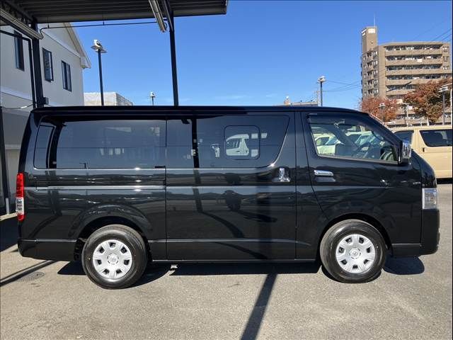 TOYOTA HIACE van 2WD 2025