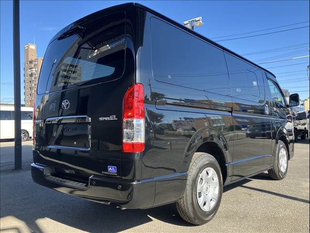 TOYOTA HIACE van 2WD 2025