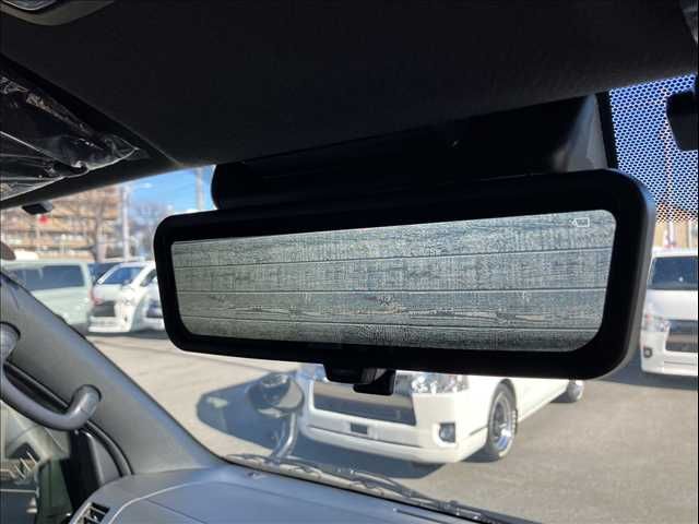 TOYOTA HIACE van 2WD 2025