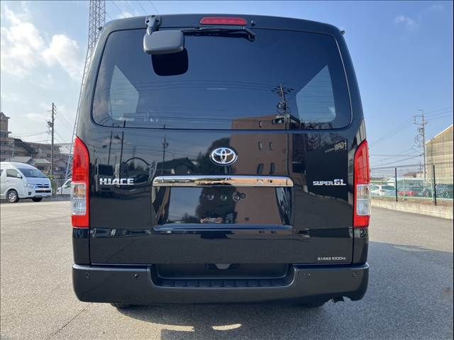 TOYOTA HIACE van 4WD 2025