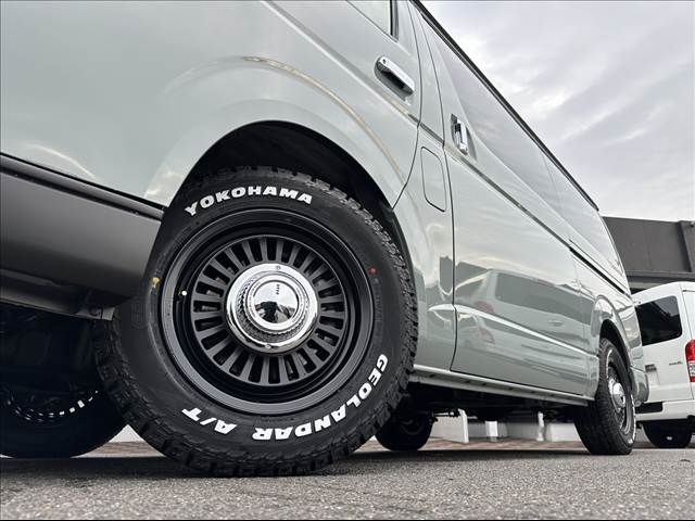 TOYOTA HIACE van 2WD 2025