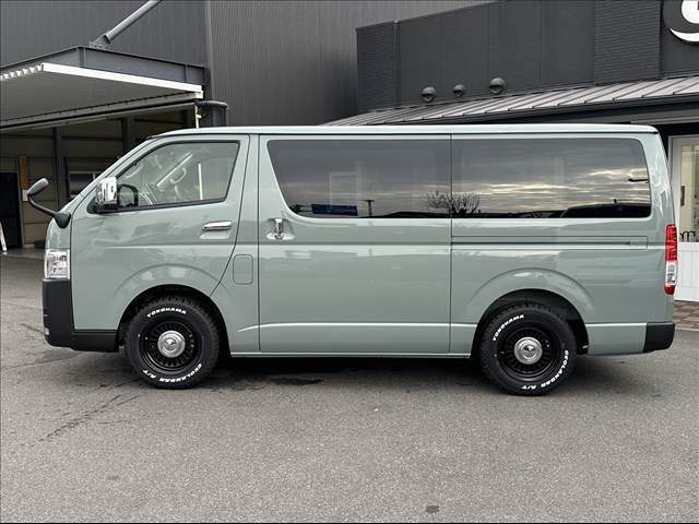 TOYOTA HIACE van 2WD 2025