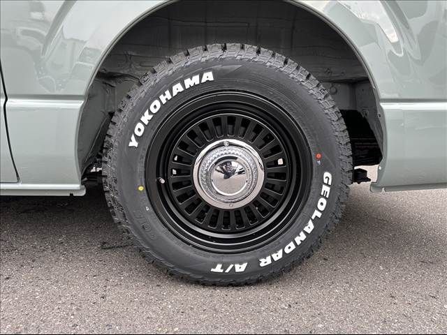 TOYOTA HIACE van 2WD 2025