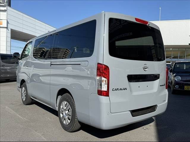 NISSAN CARAVAN van 4WD 2025