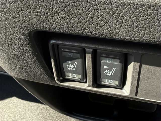 NISSAN CARAVAN van 4WD 2025