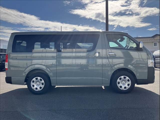 TOYOTA HIACE van 2WD 2025