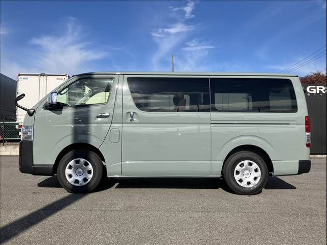 TOYOTA HIACE van 2WD 2025