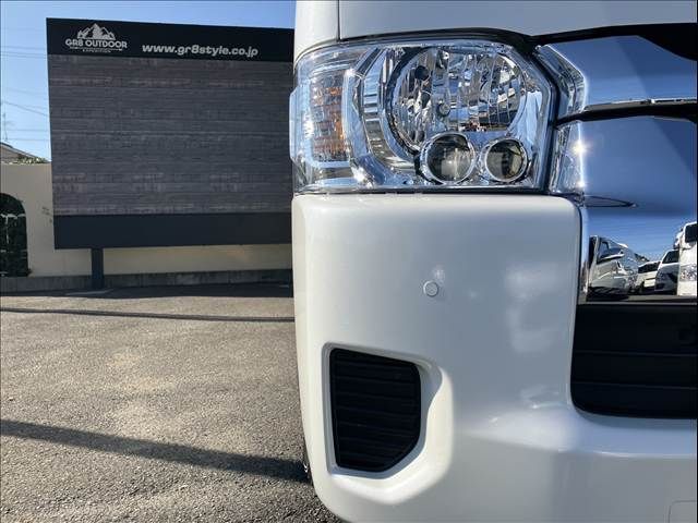 TOYOTA HIACE wagon 4WD 2025