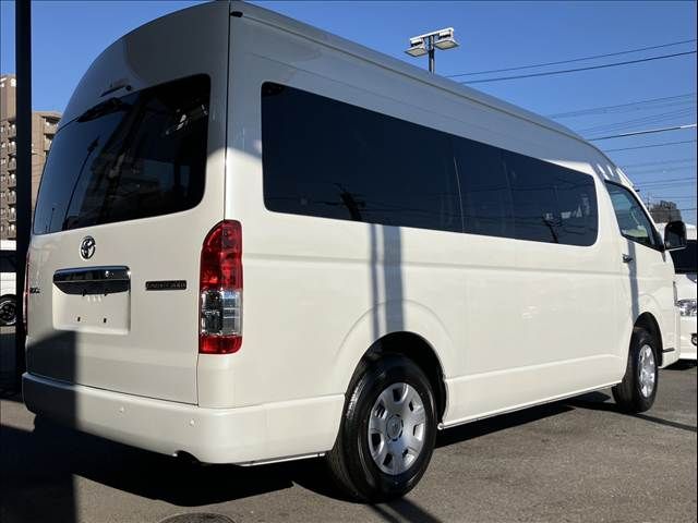 TOYOTA HIACE wagon 4WD 2025