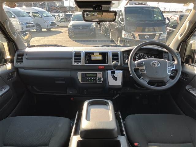 TOYOTA HIACE van 2WD 2025