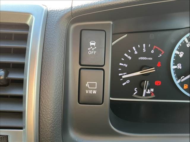 TOYOTA HIACE van 2WD 2025