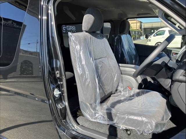 TOYOTA HIACE wagon 4WD 2025