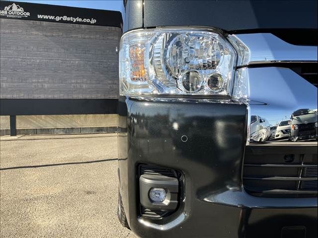 TOYOTA HIACE wagon 4WD 2025