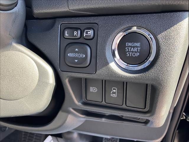 TOYOTA HIACE wagon 4WD 2025