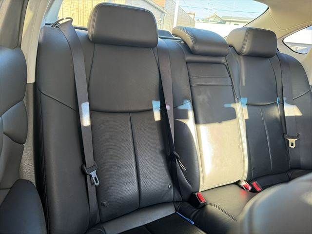 NISSAN FUGA HYBRID 2011