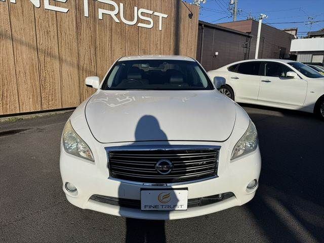 NISSAN FUGA HYBRID 2011