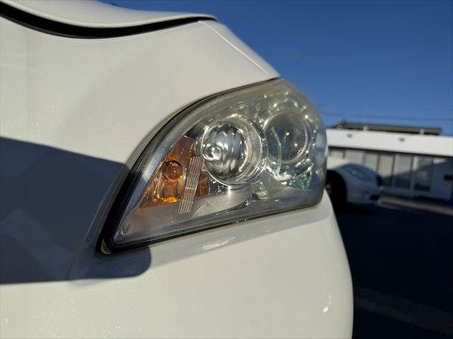 NISSAN FUGA HYBRID 2011