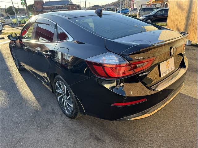 HONDA INSIGHT sedan 2019