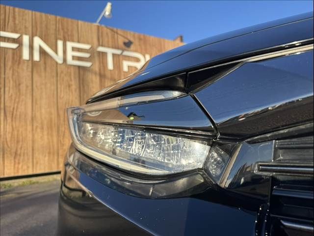 HONDA INSIGHT sedan 2019