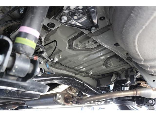 TOYOTA VOXY HYBRID 2025