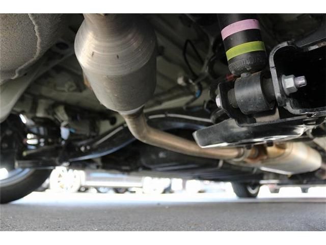 TOYOTA VOXY HYBRID 2025