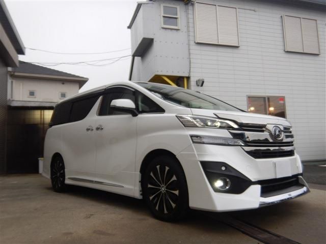 TOYOTA VELLFIRE 2015