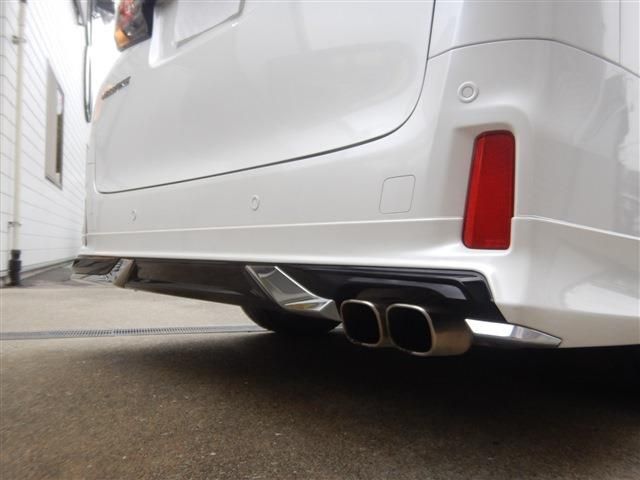 TOYOTA VELLFIRE 2015