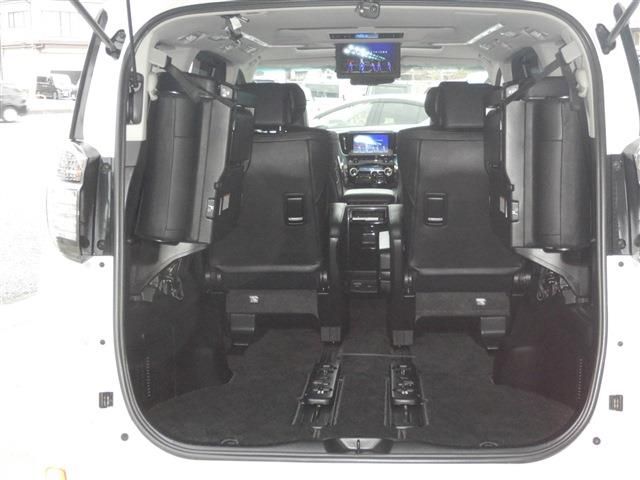 TOYOTA VELLFIRE 2015