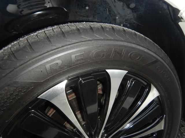 TOYOTA VELLFIRE 2015