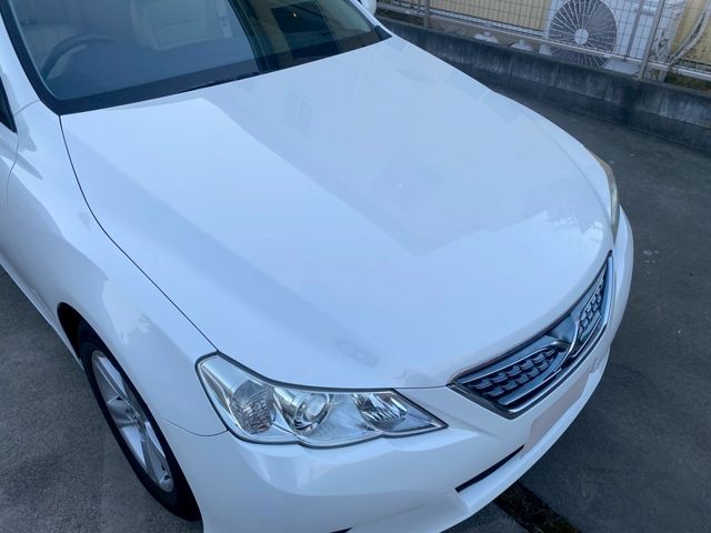 TOYOTA MARK X 2011