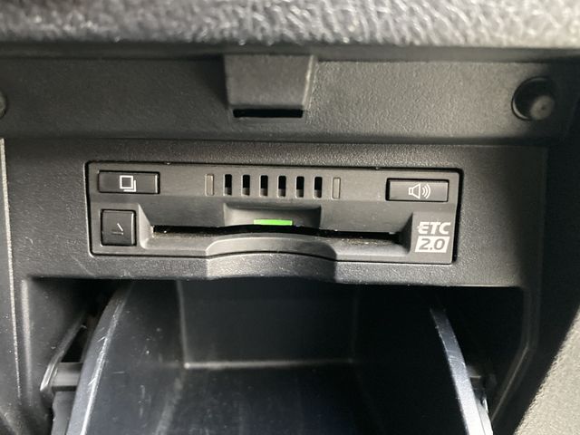 TOYOTA VELLFIRE 2016