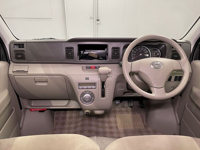 DAIHATSU ATRAI wagon 2012