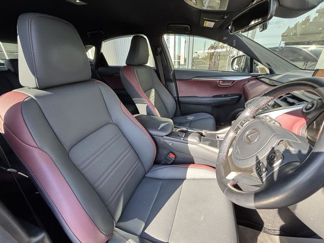 TOYOTA LEXUS NX300h AWD 2020