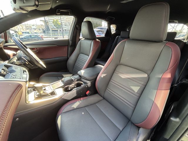 TOYOTA LEXUS NX300h AWD 2020